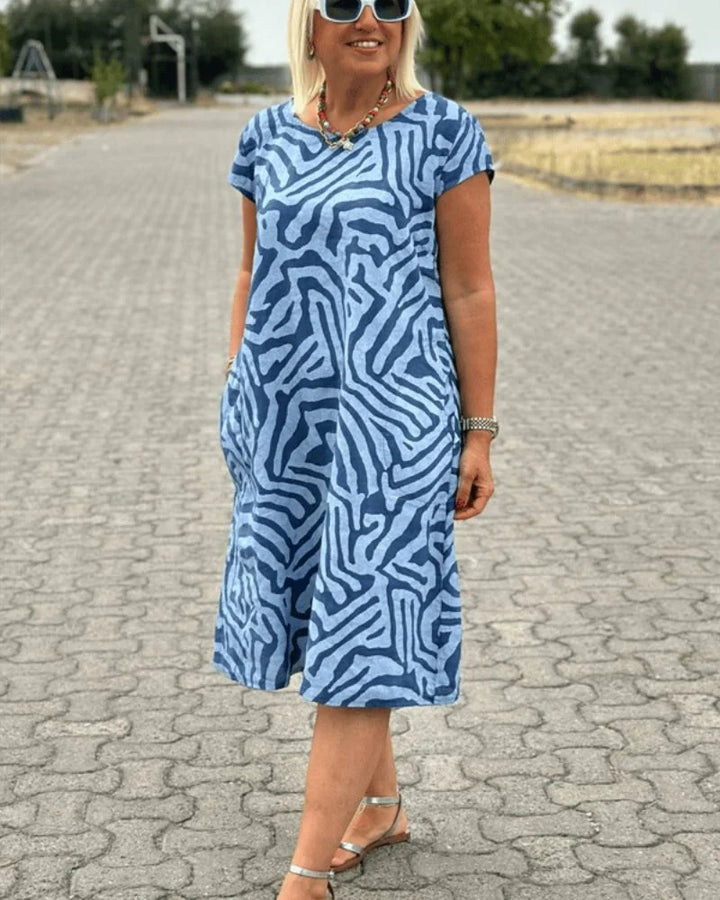 Nelia™ – Summer Dress with Round Neck and Beautiful Print