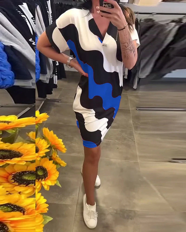 Garance | Flowing Dress Featuring Wave Pattern