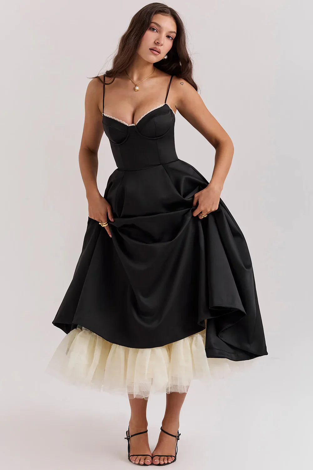 Lisa - Elegant Dress