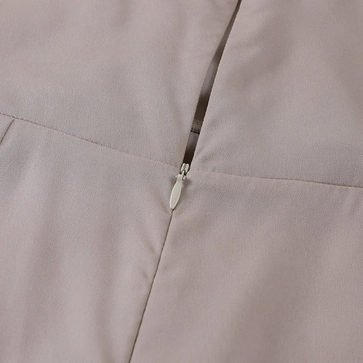 Cathleen – Your Go-To Dress for Autumn Elegance