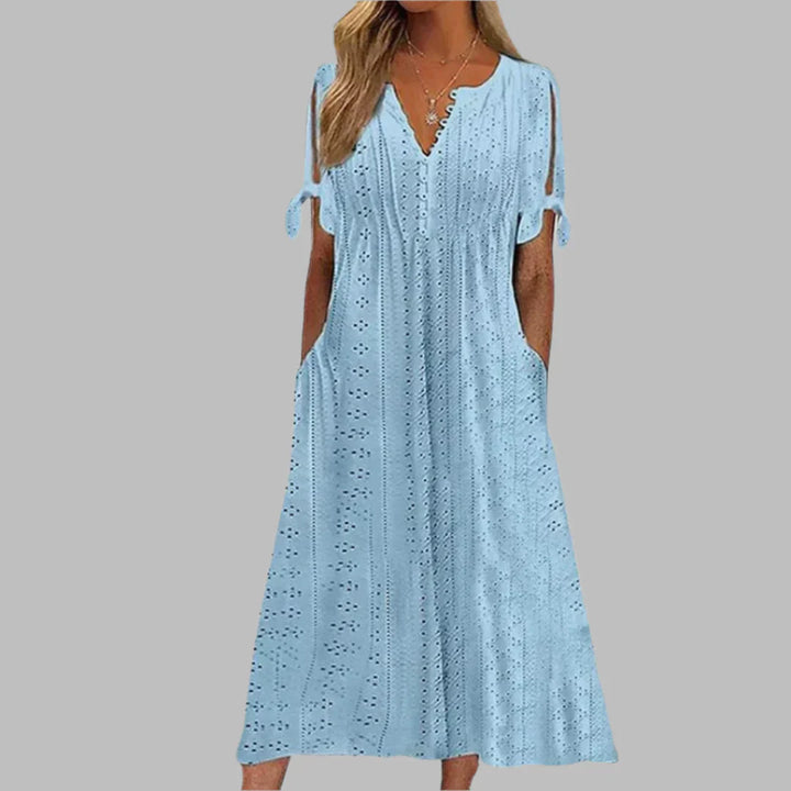 Alice™ - Timeless Chic Dress