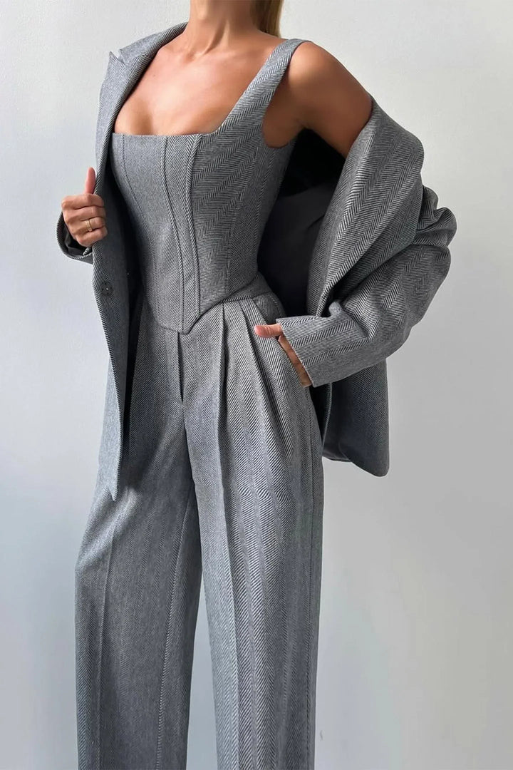 Dolce™ – Three-Piece Set with Double-Breasted Blazer