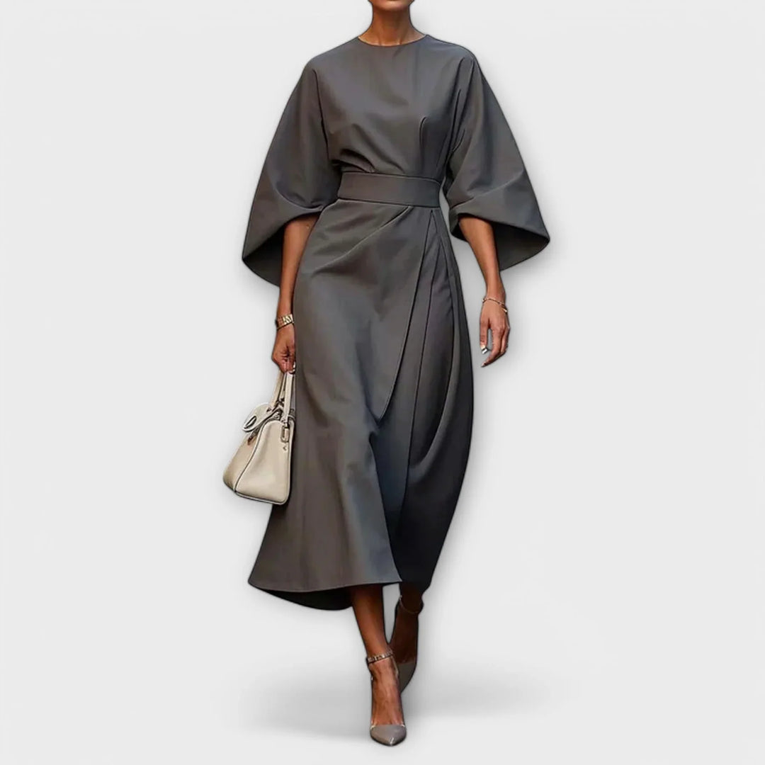 Sonia – Elegant Dress with Sleeves