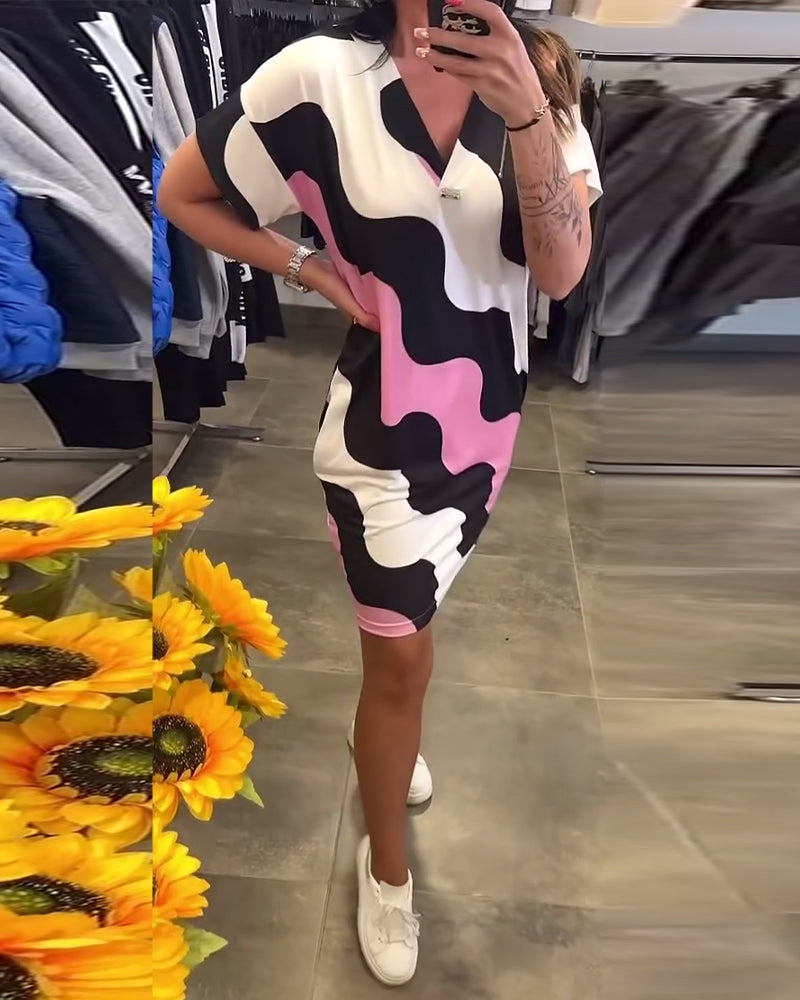 Garance | Flowing Dress Featuring Wave Pattern